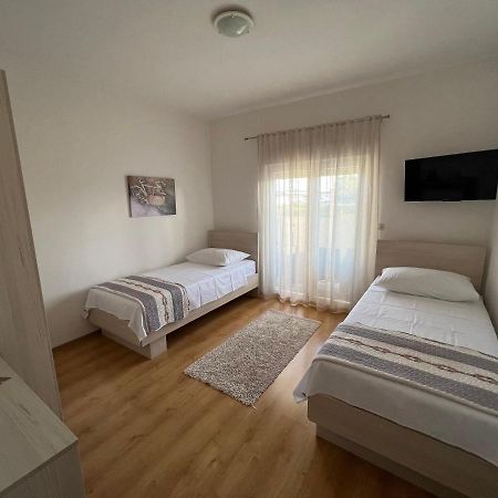 Apartman Burcul Sukošan エクステリア 写真