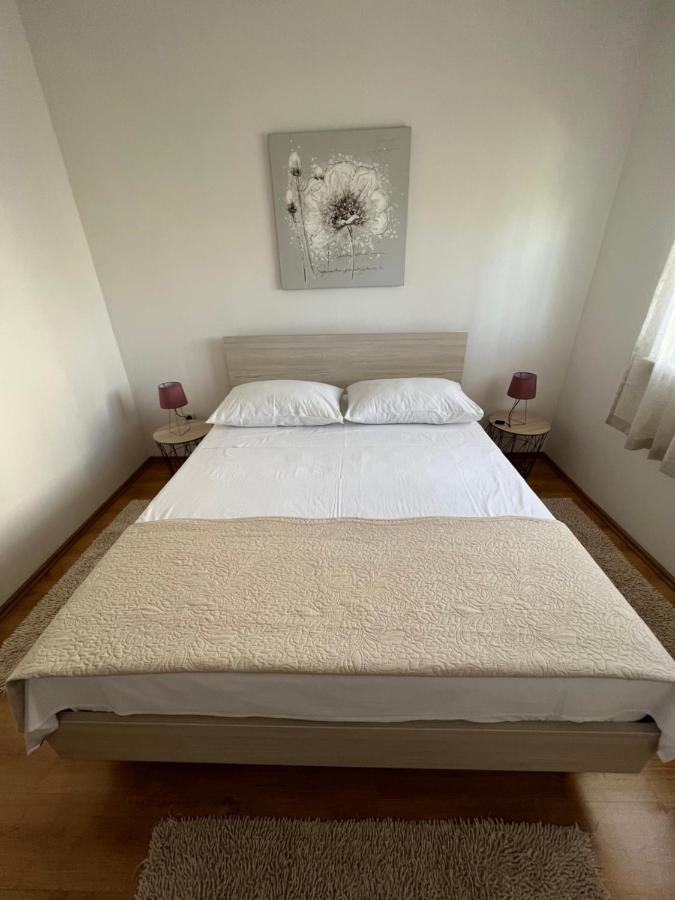 Apartman Burcul Sukošan エクステリア 写真