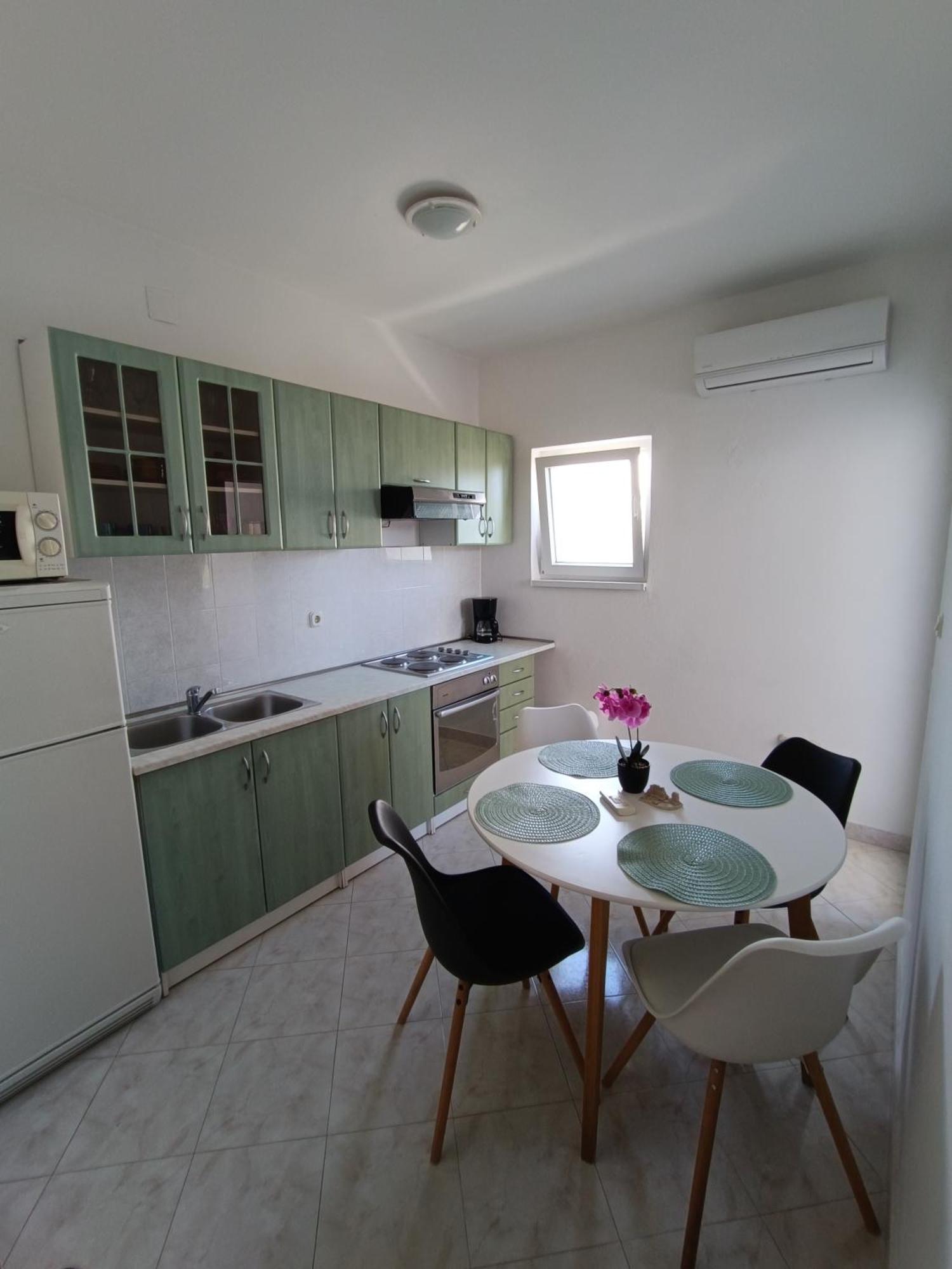 Apartman Burcul Sukošan エクステリア 写真